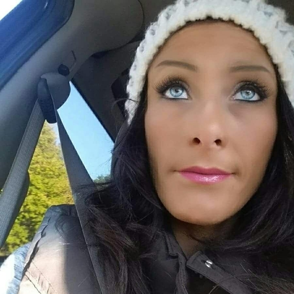 Meet your Posher, Tammi - Picture 1 of 1